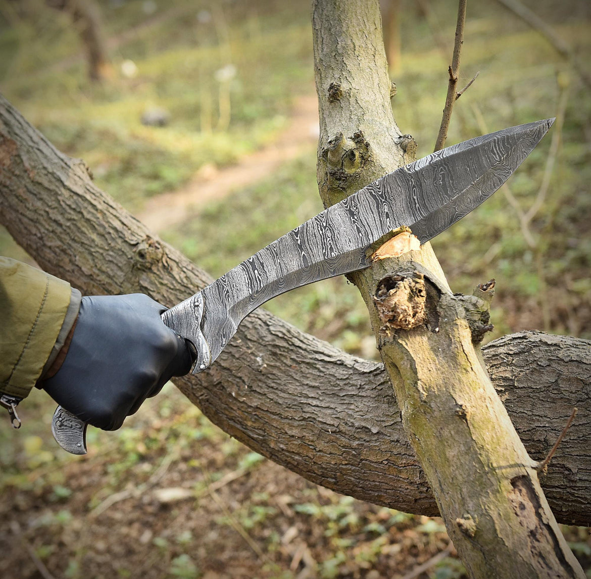 Ruvaé Damascus Machete – Obsidian Fang