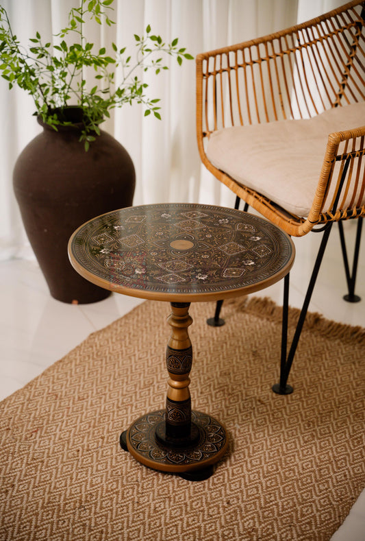 Ruvaé Kashmiri Zafran Table – Eclipse Gilded